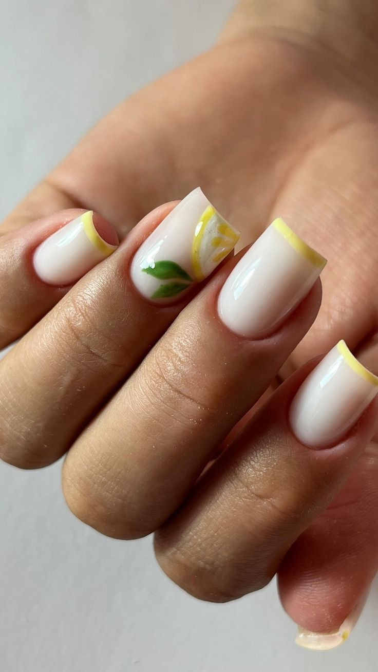 owner-of-سالن زیبایی هنر رویایی-salon